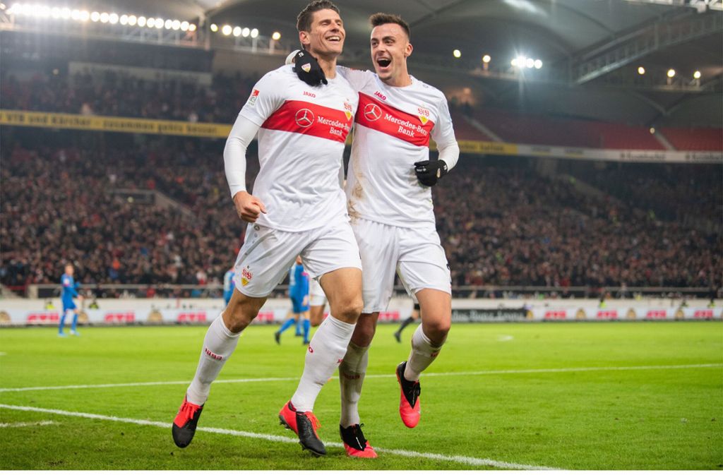 Mario Gomez: VfB-Stürmer macht VfB-Anhängerin glücklich