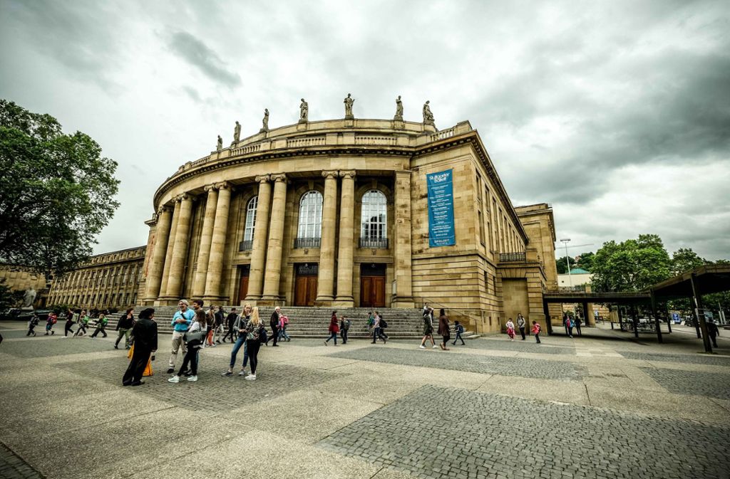 Staatstheater in Stuttgart und Karlsruhe: Corona erzwingt vorzeitiges Saisonende