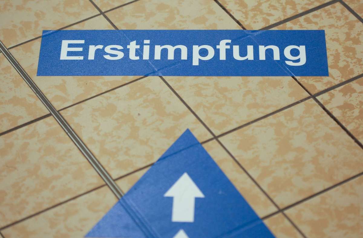 Coronavirus in Baden-Württemberg: Wie schnell werden abgesagte Impftermine  neu besetzt?