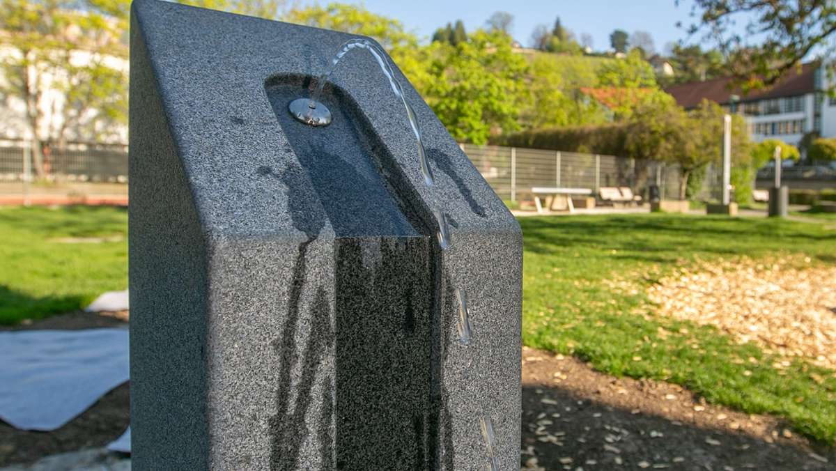 Neuer Trinkbrunnen in Esslingen: Im Schatten des Schelztors wird künftig der Durst gelöscht