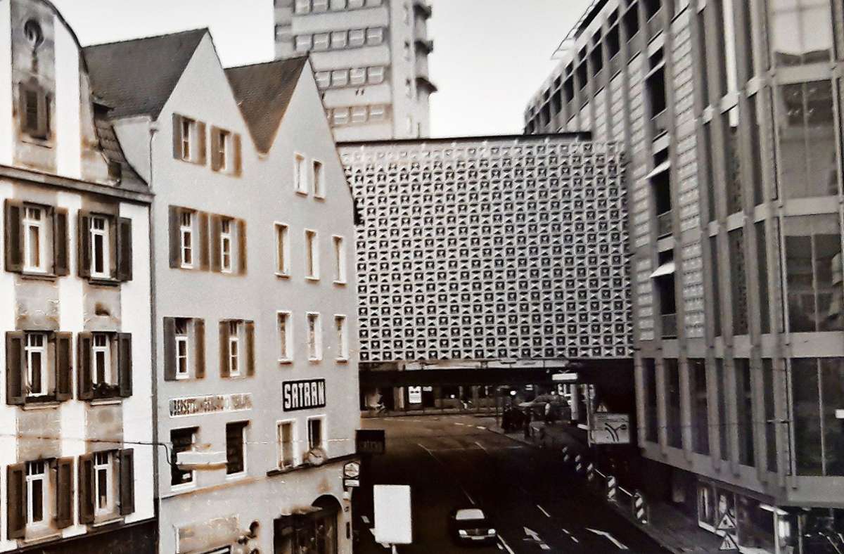 Stuttgarter Kommunalpolitik in den 1960ern: Eine Baugenehmigung für den Kaufhaus-König