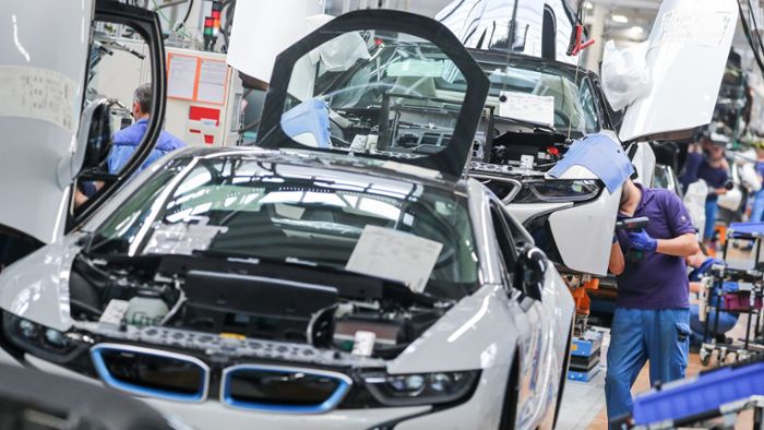 Zahlt BMW besser als Daimler?