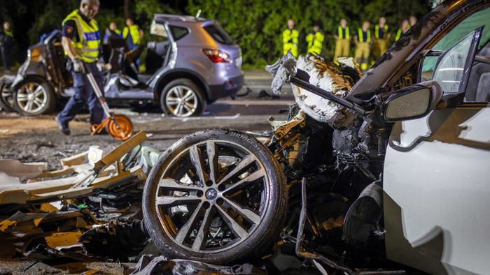 Fünftes Todesopfer nach Autounfall – 17-Jähriger tot