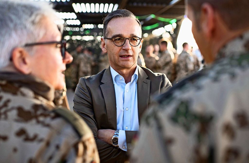 Heiko Maas bei der Bundeswehr: Krisendiplomat auf Reisen