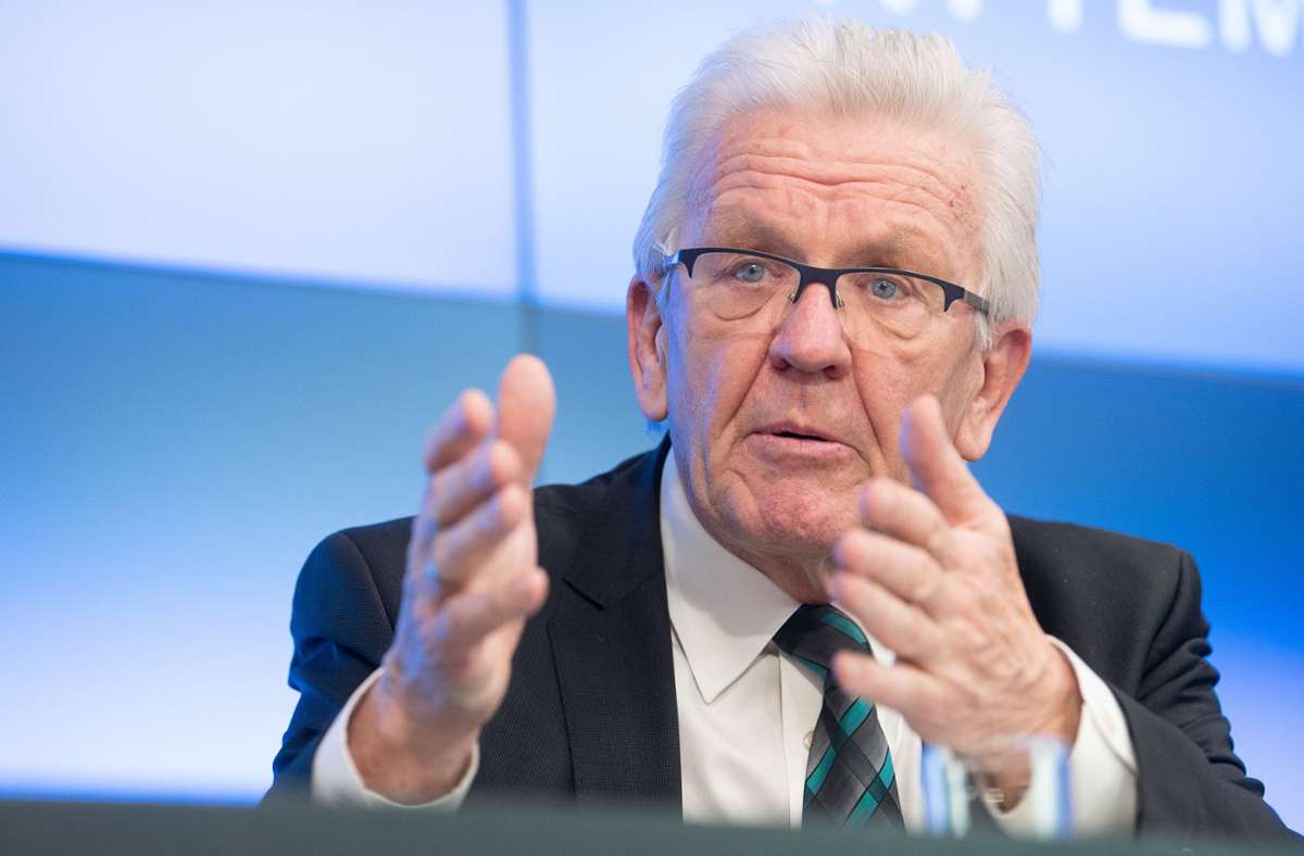 Ministerpräsident bei Markus Lanz: Winfried Kretschmann stellt weitere Lockerung ab Montag infrage