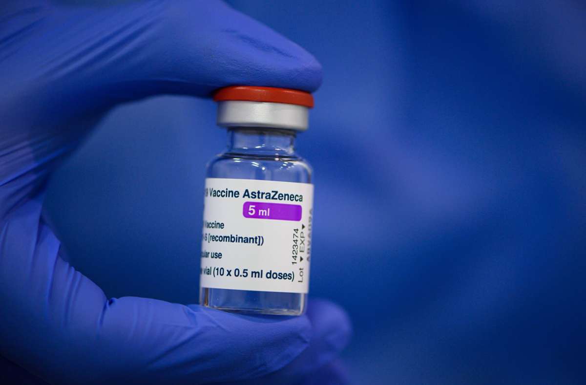 Impfstopps mit Astrazeneca: Weitere Hirnvenenthrombosen – Gesundheitsminister beraten