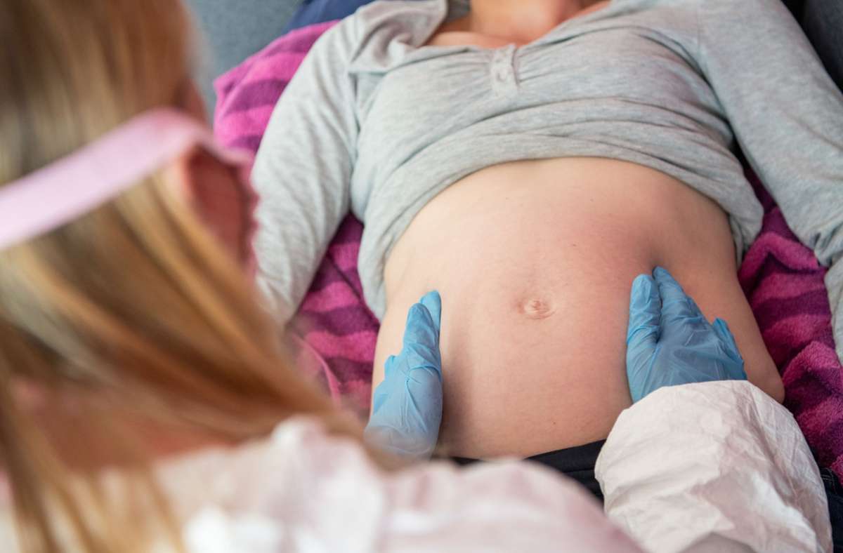 Coronavirus in Stuttgart: Falschmeldung erschreckt Schwangere