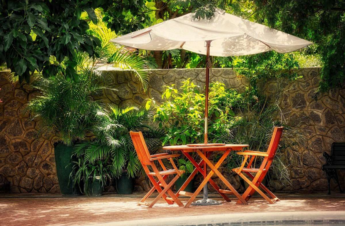 Der  passende Sichtschutzes  ermöglicht erholsame Sommertage im eigenen Garten. Foto: Pixabay/Albrecht Fietz