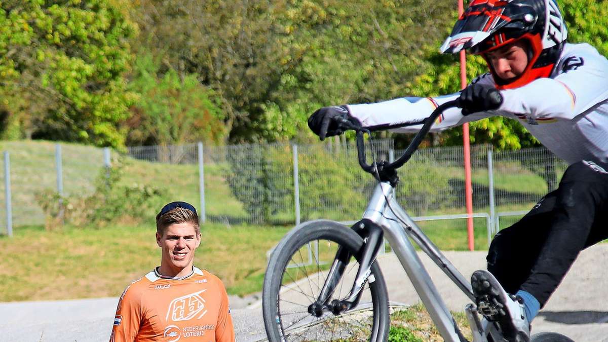 BMX-Idole in Kornwestheim: Tipps und Tricks von zwei lebenden BMX-Legenden