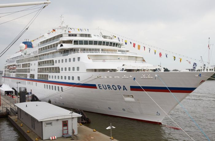 Auf dem Weg von Hamburg nach Antwerpen: Passagier von Kreuzfahrtschiff MS Europa über Bord