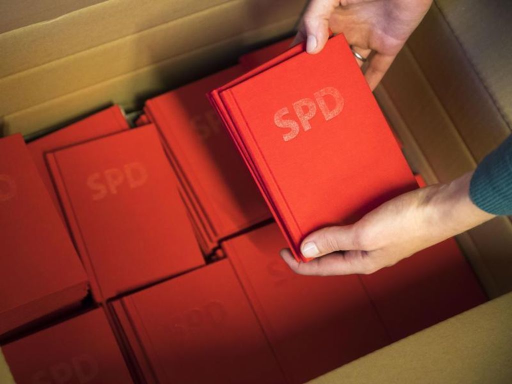 Parteien: CDU und SPD verlieren Mitglieder - Grüne legen deutlich zu