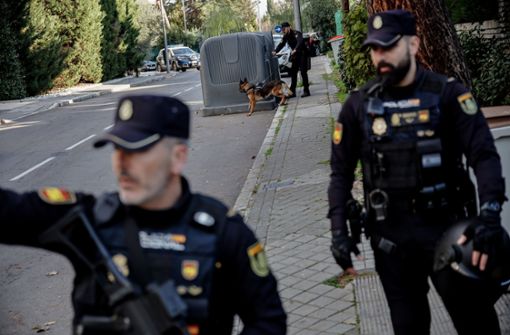 Auch die ukrainische Botschaft in Madrid erhielt Briefbomben. Foto: dpa/Carlos Luján