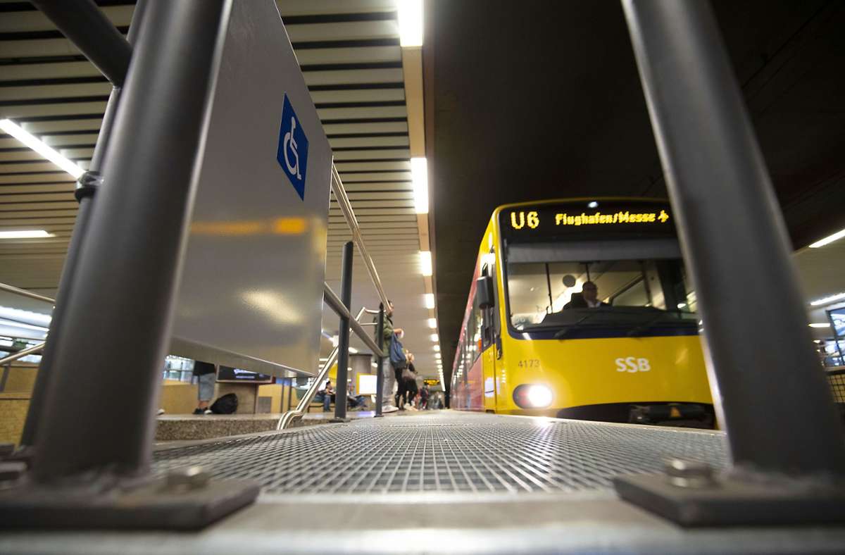 Stadtbahnverkehr in Stuttgart: SSB rüsten Haltestellen behindertengerecht nach