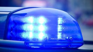 Polizei ermittelt nach Zugfahrt gegen VfB-Fans