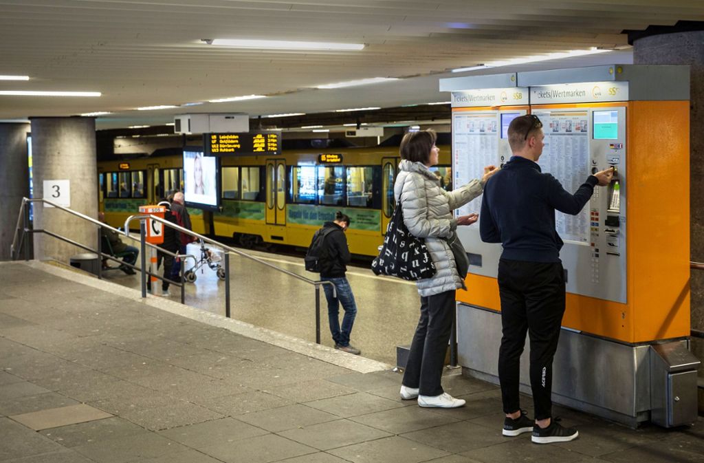 Busse und Bahnen in der Region Stuttgart: Neuer VVS-Rekord durch Tarifreform