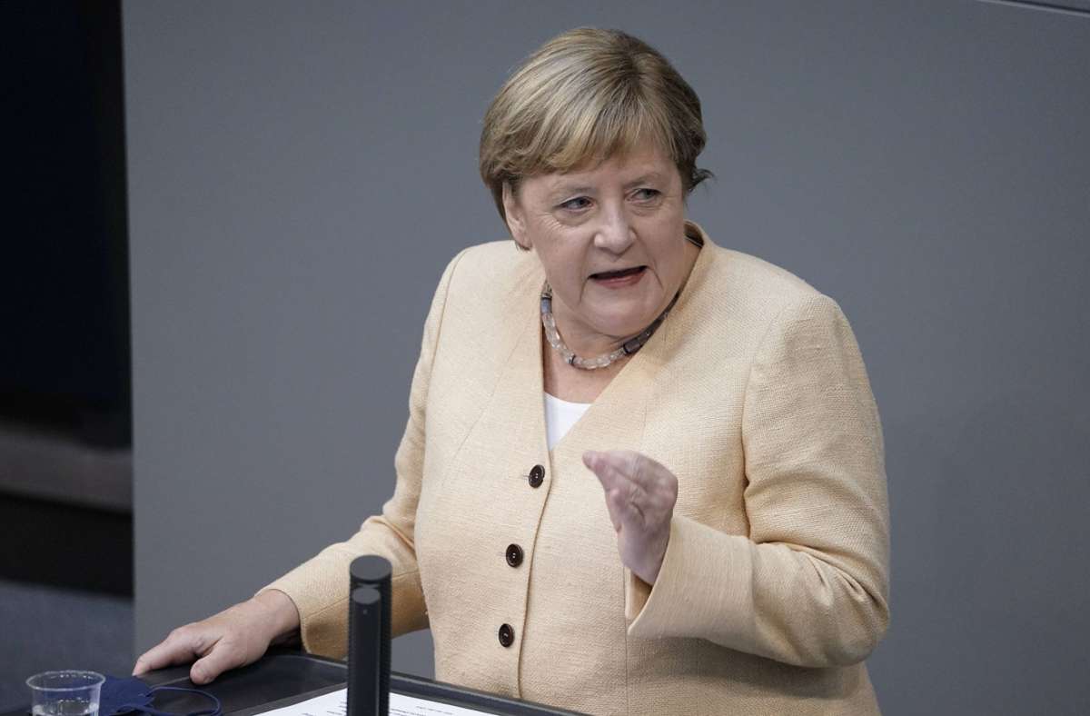 Bundeskanzlerin zum Coronavirus: Merkel ruft zur Impfung auf: Niemand ist „Versuchskaninchen“