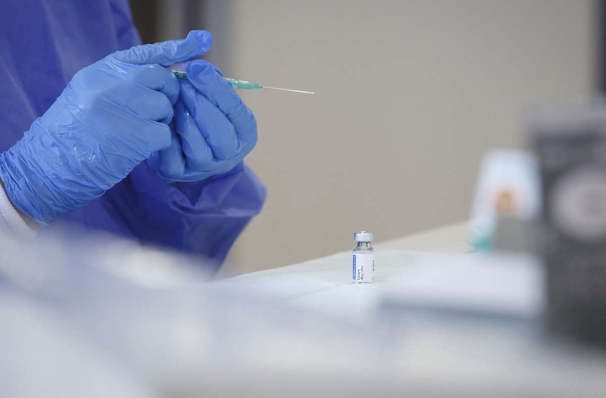 Coronavirus in Baden-Württemberg: Unternehmen  sehen sich gut für Impfstart gerüstet