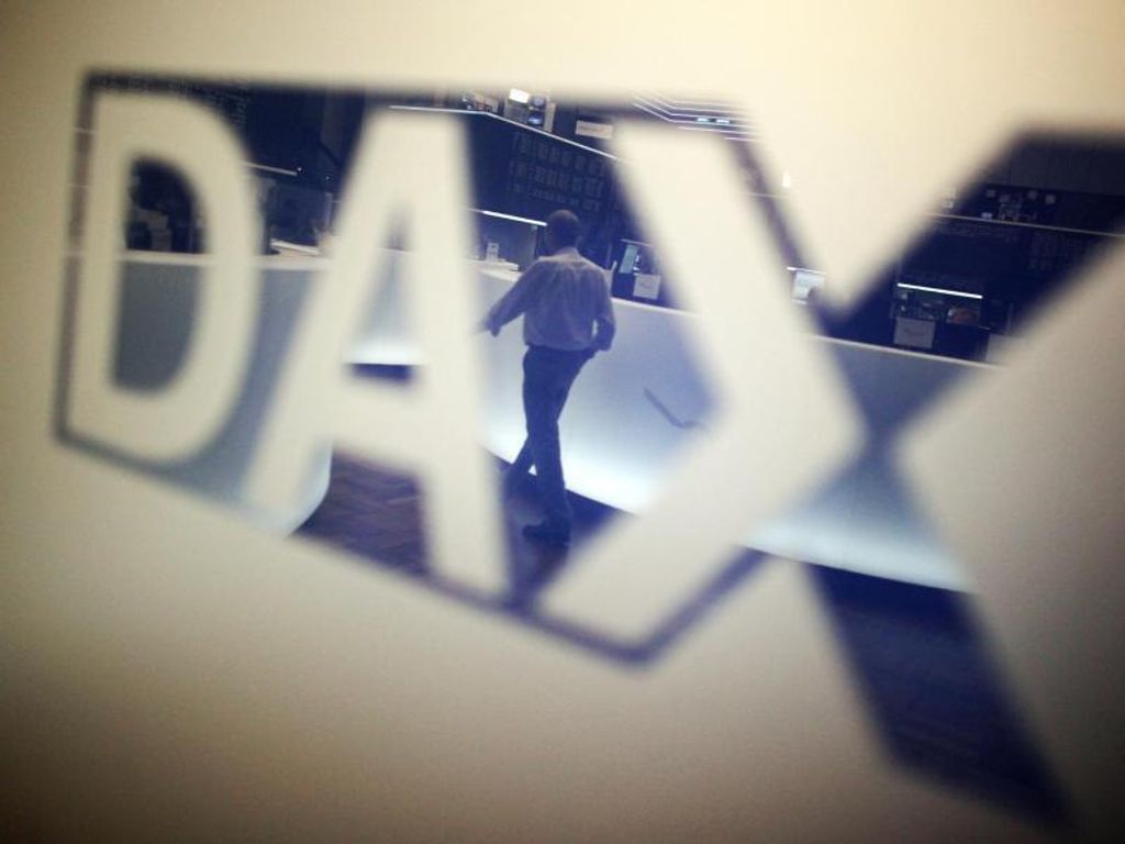 Börse in Frankfurt: Dax setzt Rekordfahrt fort - Anstieg auf 13.749 Punkte