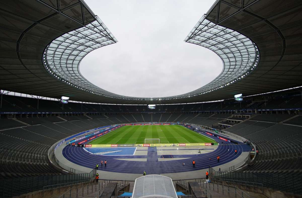 EM 2021: Berliner Olympiastadion bekommt am Mittwoch Regenbogen-Beleuchtung