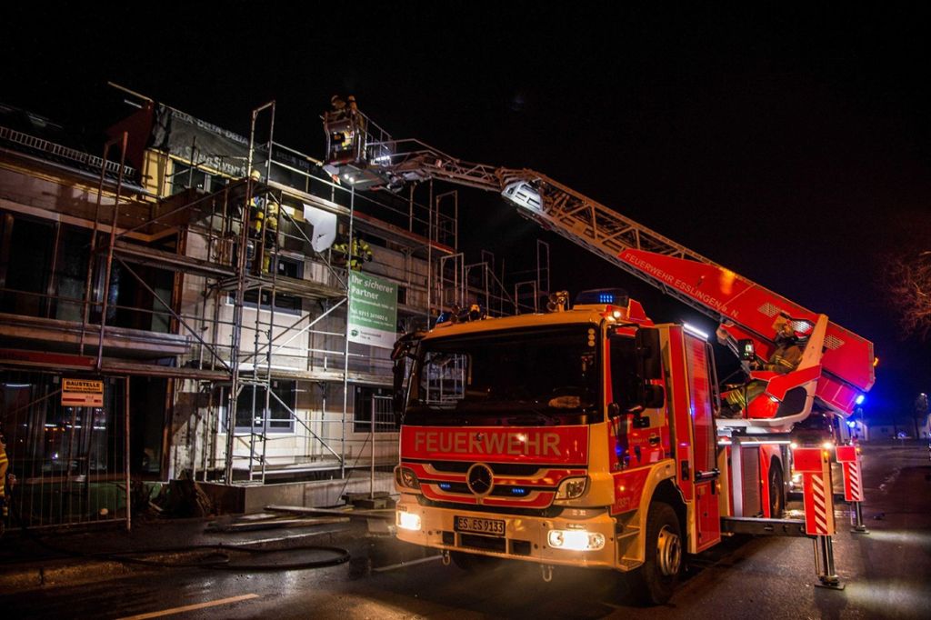 9.2.2018 An einem Neubau in Wäldenbronn ist ein Feuer ausgebrochen.