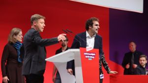 Linken-Politiker sorgt für Eklat auf offener Bühne