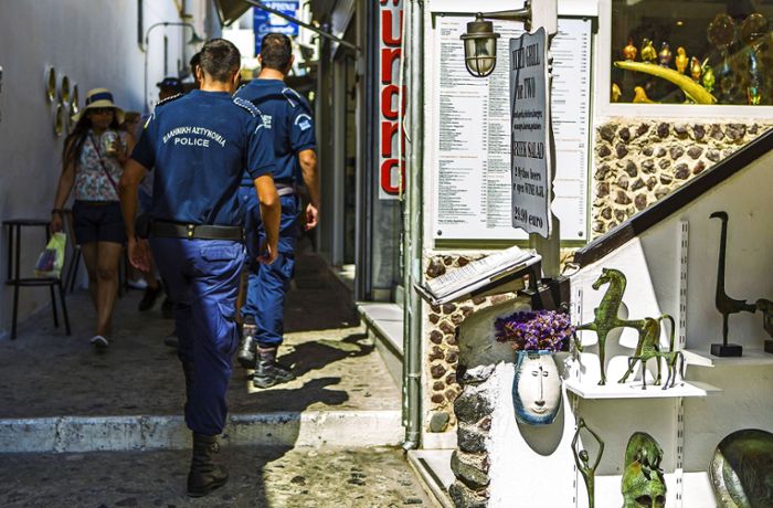 Urlaub in Griechenland: Polizisten schützen Urlaubsinseln