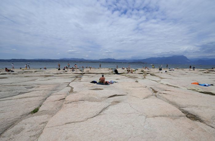 Trockenheit  in Italien: Extrem niedriger Wasserstand im Gardasee