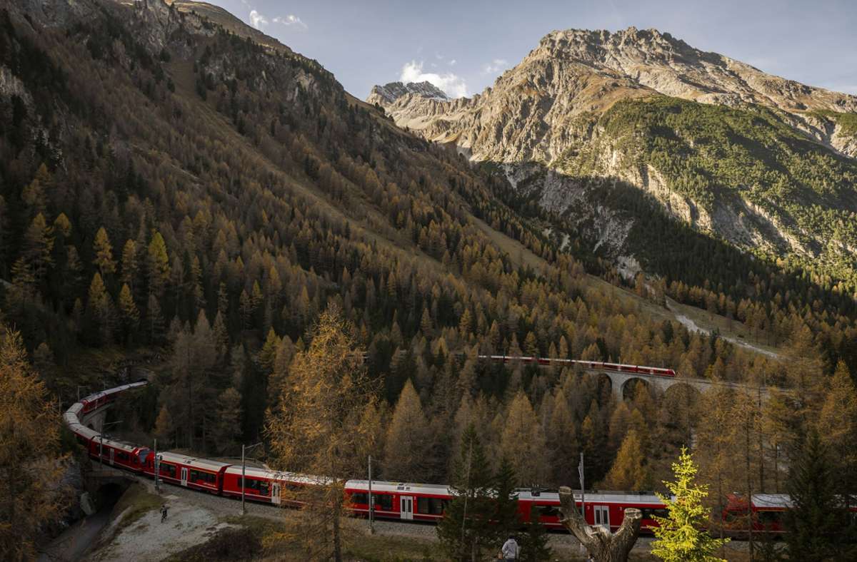 Rhätische Bahn: Bilderbuchwetter bei Bahnweltrekord auf Schweizer Strecke