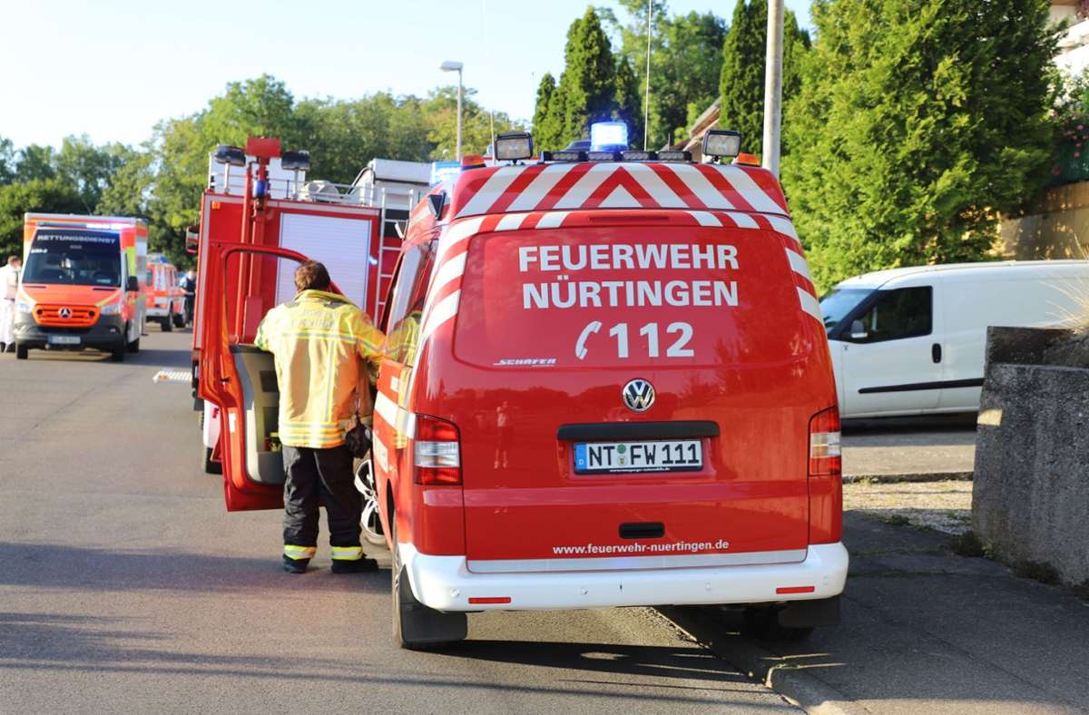 Die Verkehrspolizei Esslingen hat die Ermittlungen, insbesondere zur Unfallursache, aufgenommen.