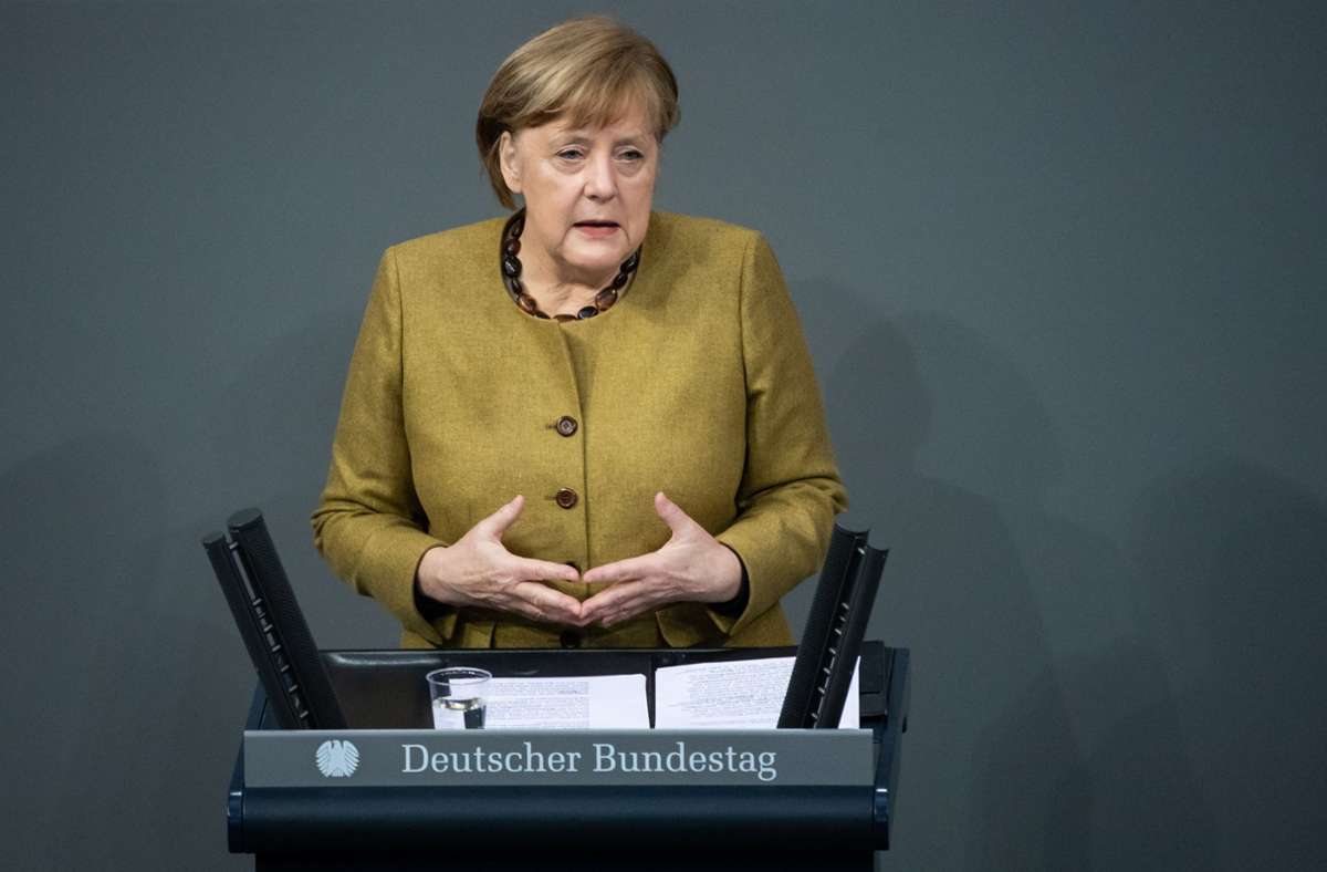Angela Merkel: Bundeskanzlerin  räumt Fehler bei zweiter Corona-Welle ein