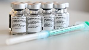 Anmeldungen für Termine in Kreisimpfzentren - aber kaum Impfstoff da