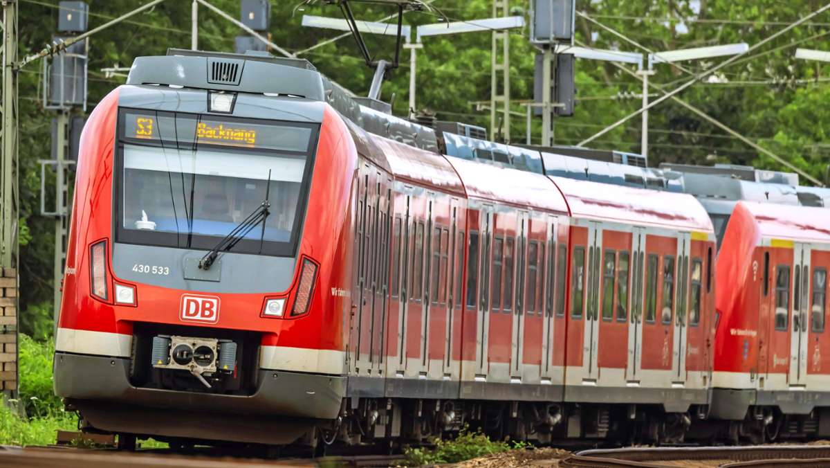 Nahverkehr in Stuttgart: Probleme mit neuen Bahnen –   S 3 jetzt nur noch im Halbstundentakt
