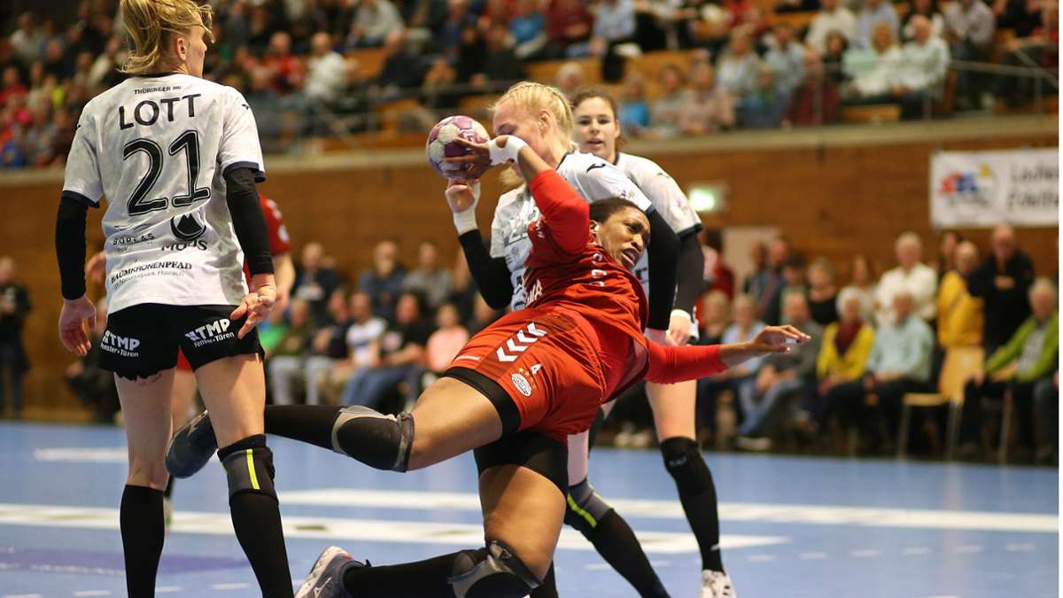 Handball-Final-Four in der Porsche-Arena: Warnschuss für Favorit SG BBM Bietigheim