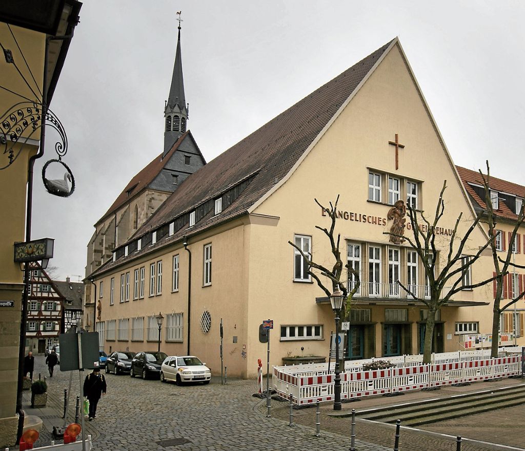 Esslingen: Neuer Standort für Stadtbücherei diskutiert: Vom Haus des Herrn zum Haus der Bücher?