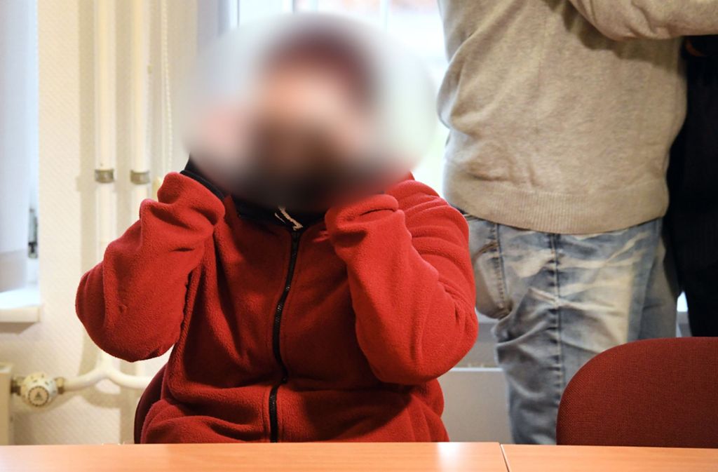Urteil in Greifswald: Kind stirbt nach Bad an Verbrühung –  Mutter erhält Bewährungsstrafe