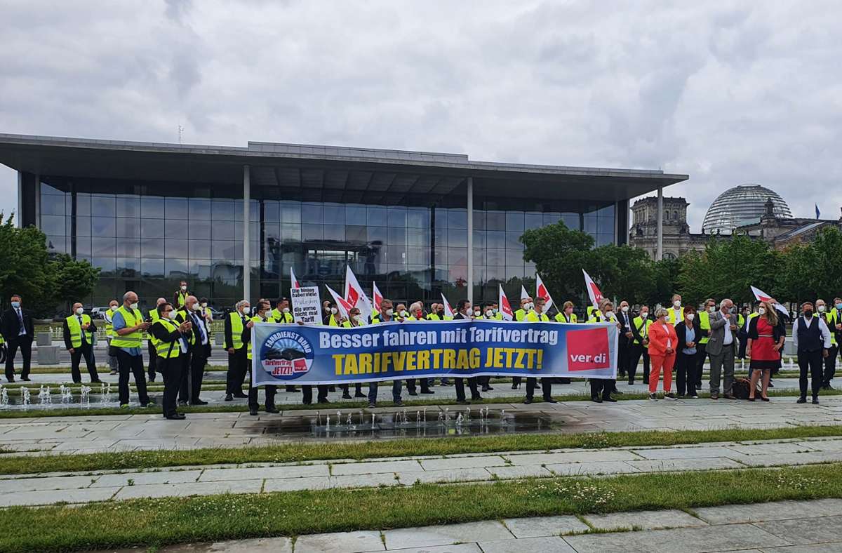 Arbeitskampf im Parlament: Der Fahrdienst der Bundestagsabgeordneten geht in den Warnstreik