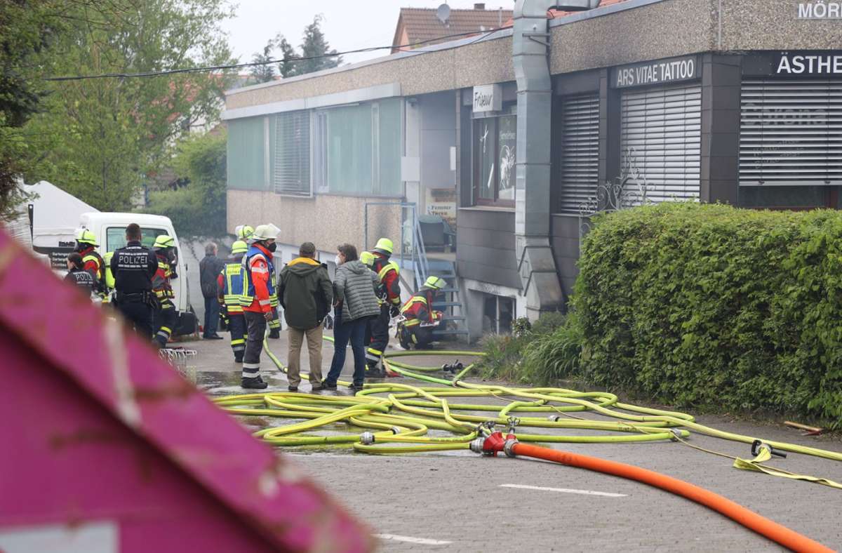 Brand in Aichwald: Feuer in Firmengebäude – 500.000 Euro Schaden