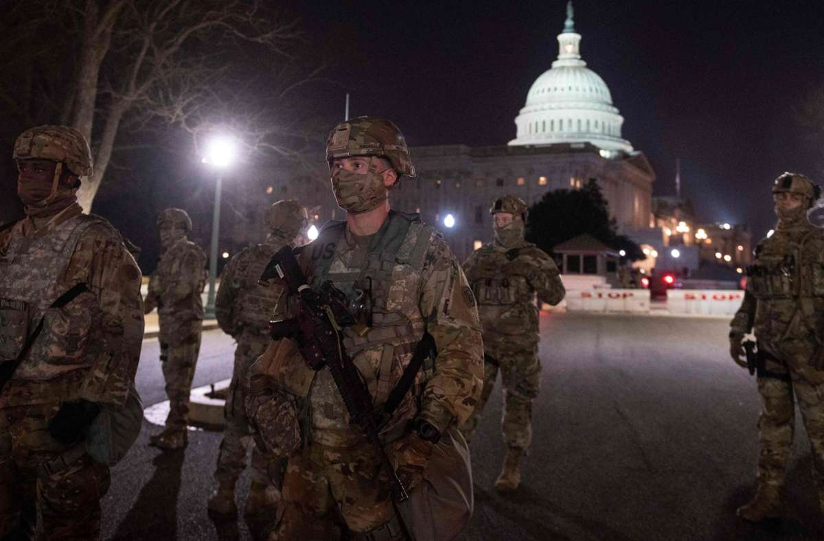 Nach Sturm auf Kapitol: Bewaffnete Nationalgardisten in Washington im Einsatz