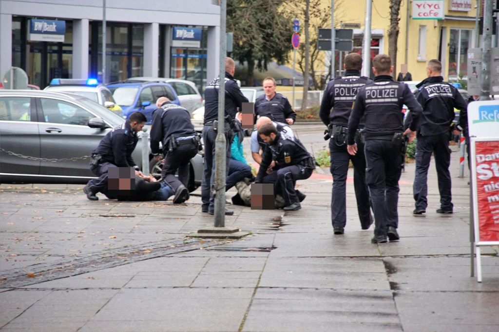 03.12.2018 Bei einem Streit wurde in Wendlingen ein 21-Jähriger mit einem Messer verletzt.