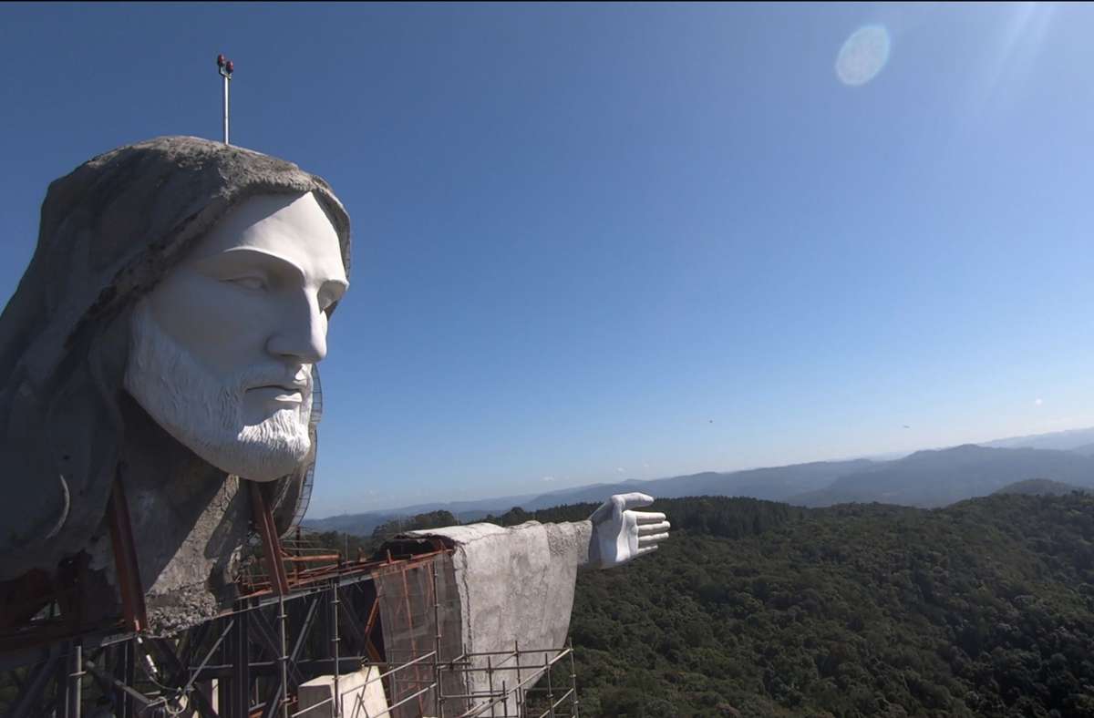 Riesen-Statuen in Brasilien: Neue Christus-Statue löst Wettstreit aus