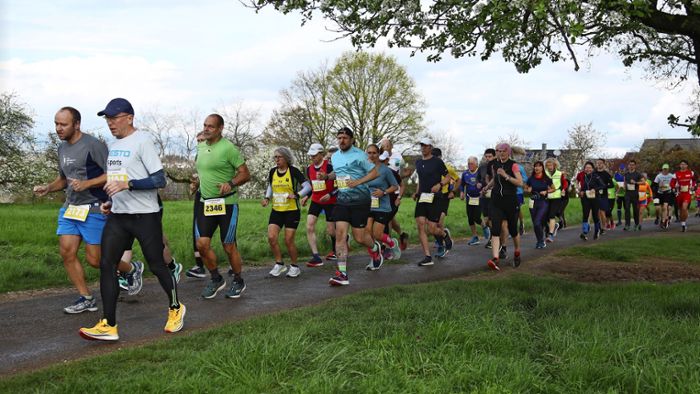 Mehr als 1000 Läuferinnen und Läufer nehmen den Schurwald in Beschlag