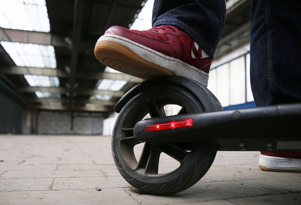 In Stuttgart, Mannheim und Karlsruhe könnte es ab Herbst los gehen: Verleiher von E-Scootern drängen in den Markt