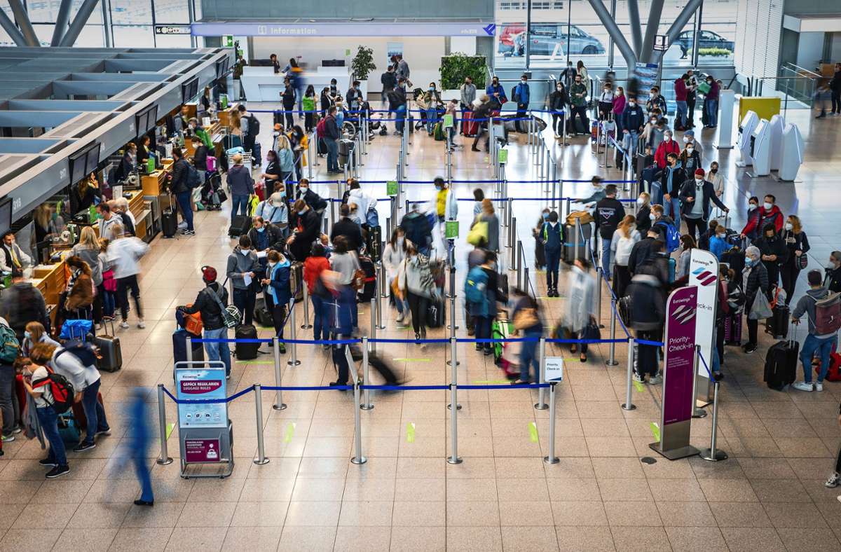 Stuttgarter starten in Urlaub: Flughafen erwartet die erste Reisewelle des Jahres