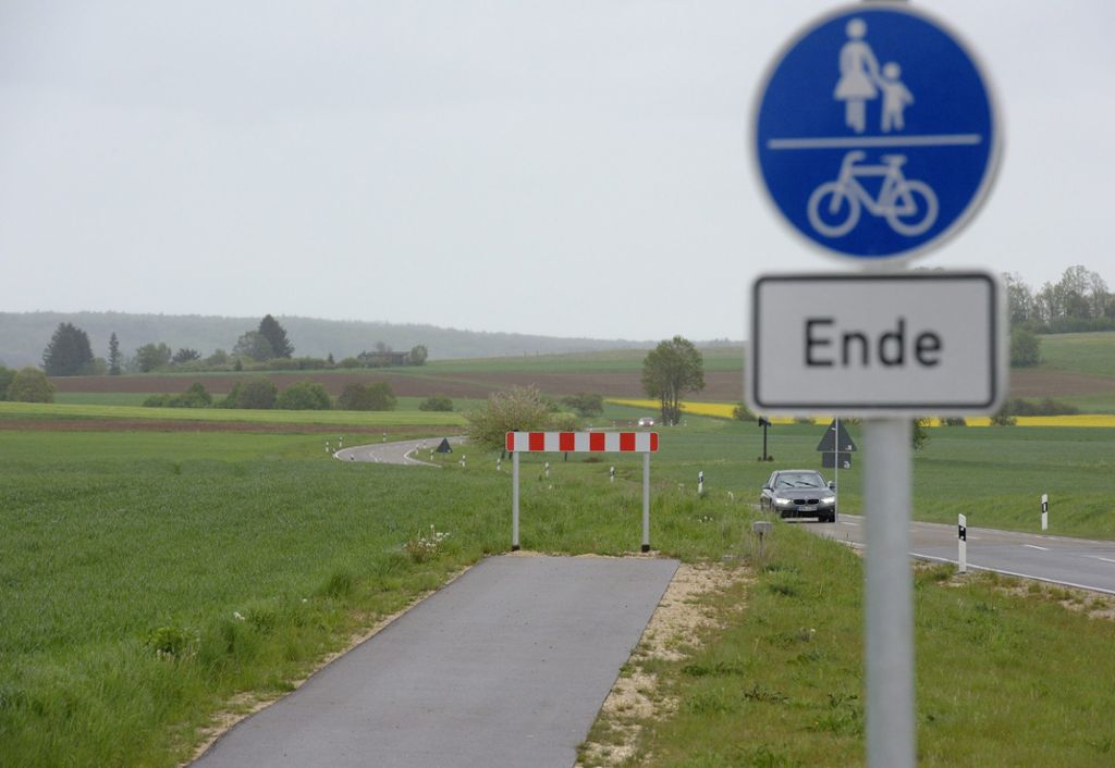 Dort klafft eine 2,1 Kilometer lange Lücke: Radweg in Schwaben endet abrupt an der Landesgrenze