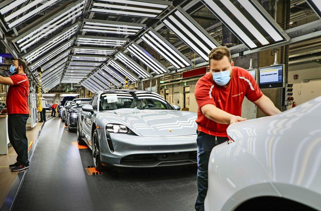 Porsche in der Corona-Krise: „Wir fahren gedrosselt an“