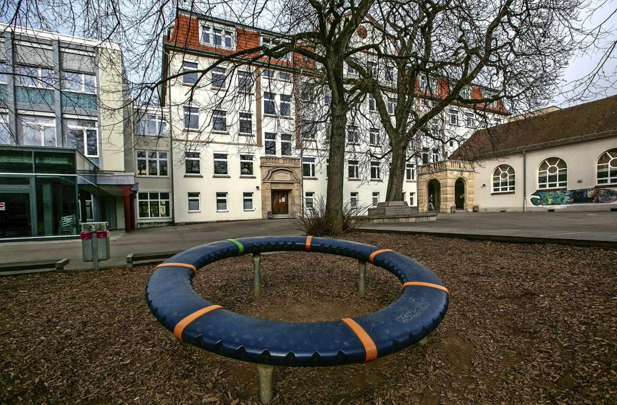 Corona-Ausbruch am Esslinger Georgii-Gymnasium: Abschlussklassen kurz vor dem Abitur in Quarantäne