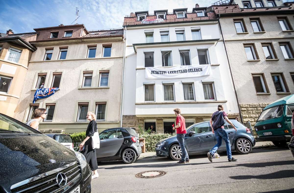 Hausbesetzung im Stuttgarter Süden: Hausbesetzer sollen für Räumung zahlen