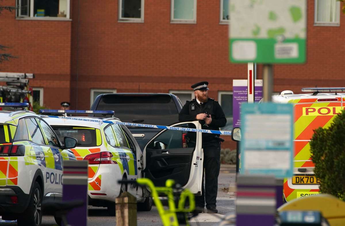 Liverpool: Drei Festnahmen nach tödlicher Autoexplosion