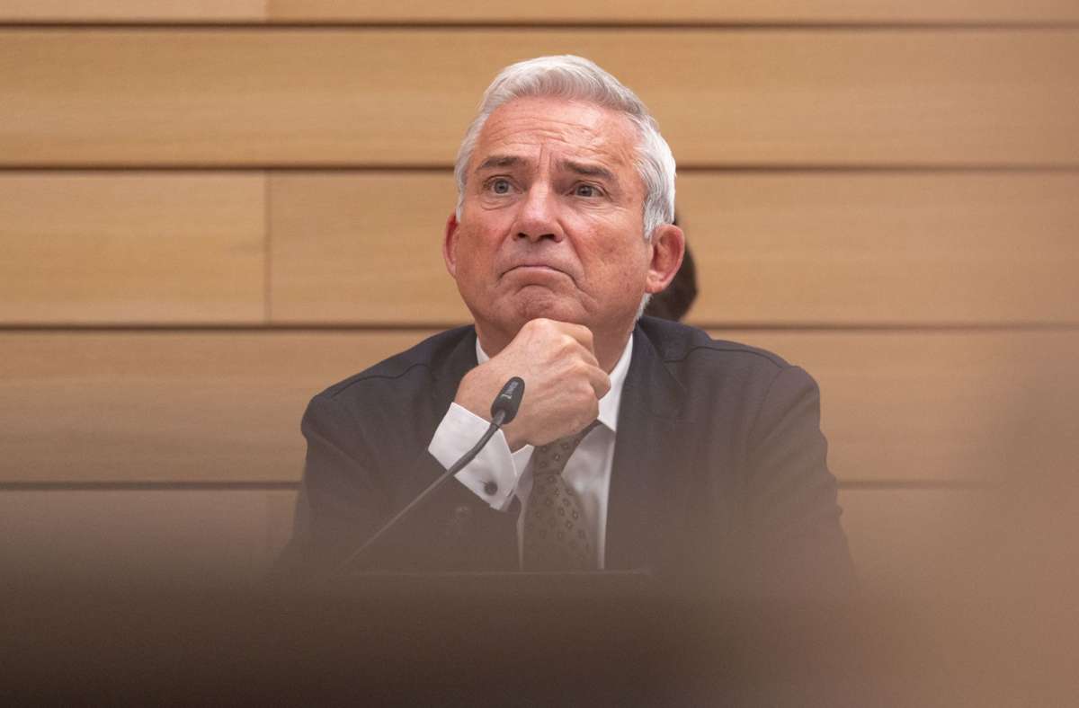 Affäre um Innenminister: FDP-Fraktion: Strobl soll nicht mehr an Gelöbnissen teilnehmen