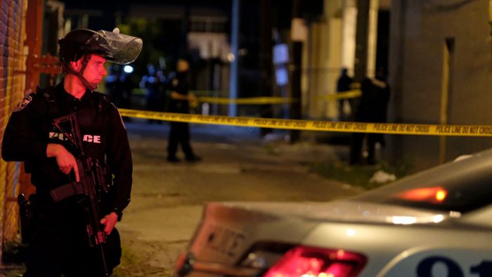 Zwei Polizisten in Louisville  angeschossen